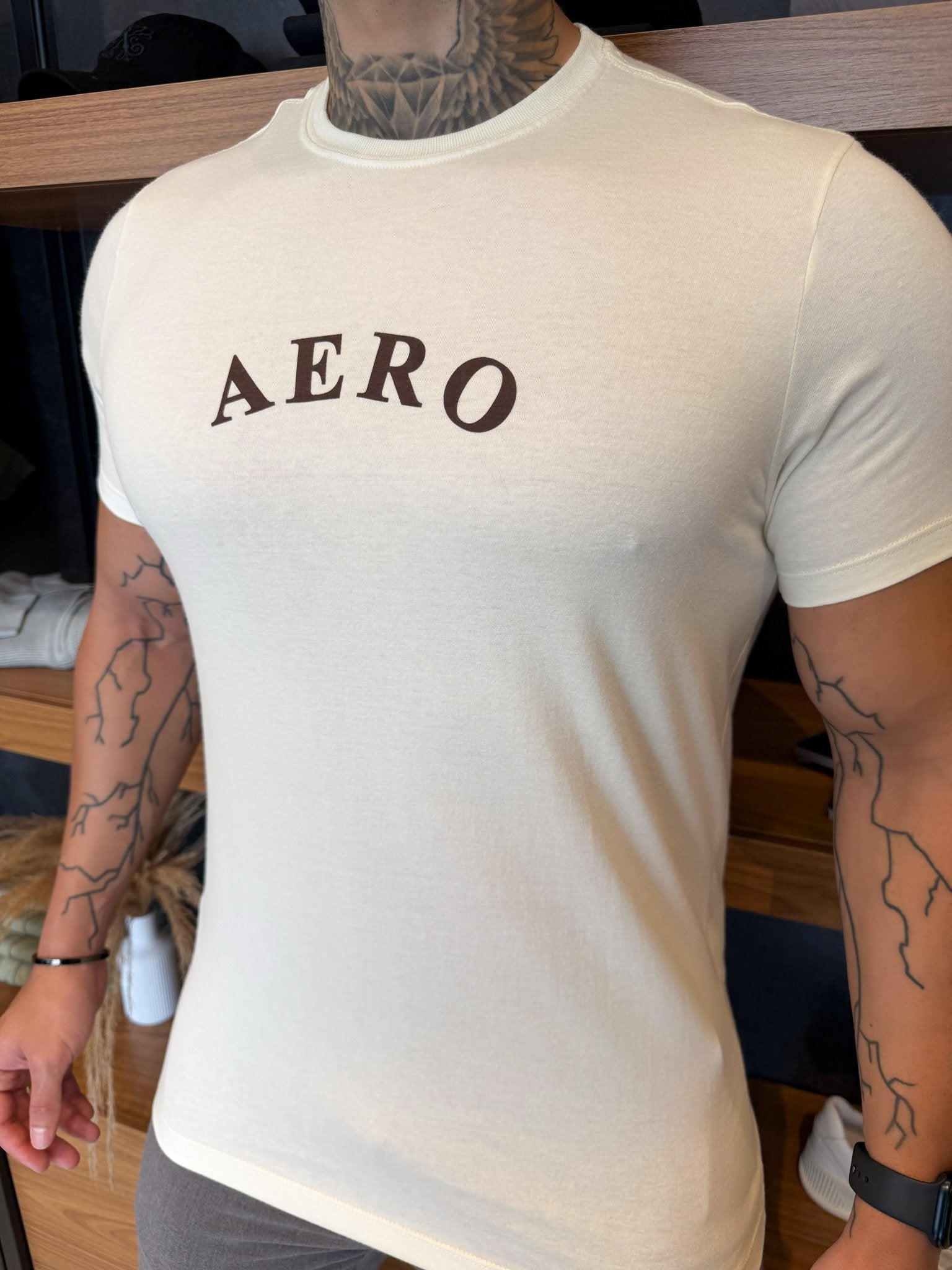 Camiseta Aeropostale Escrita Central - Creme