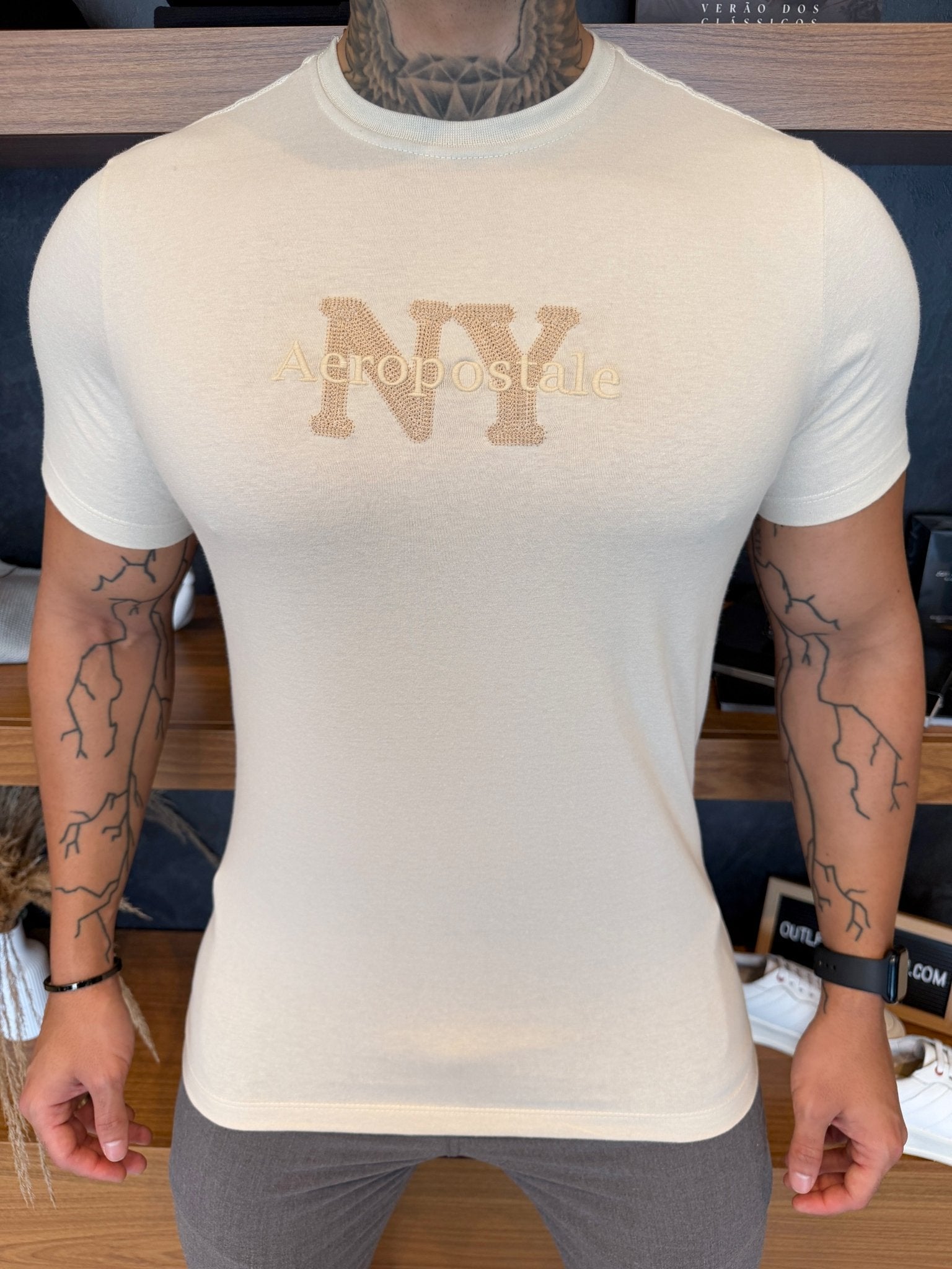 Camiseta Aeropostale NY Bordada - Creme