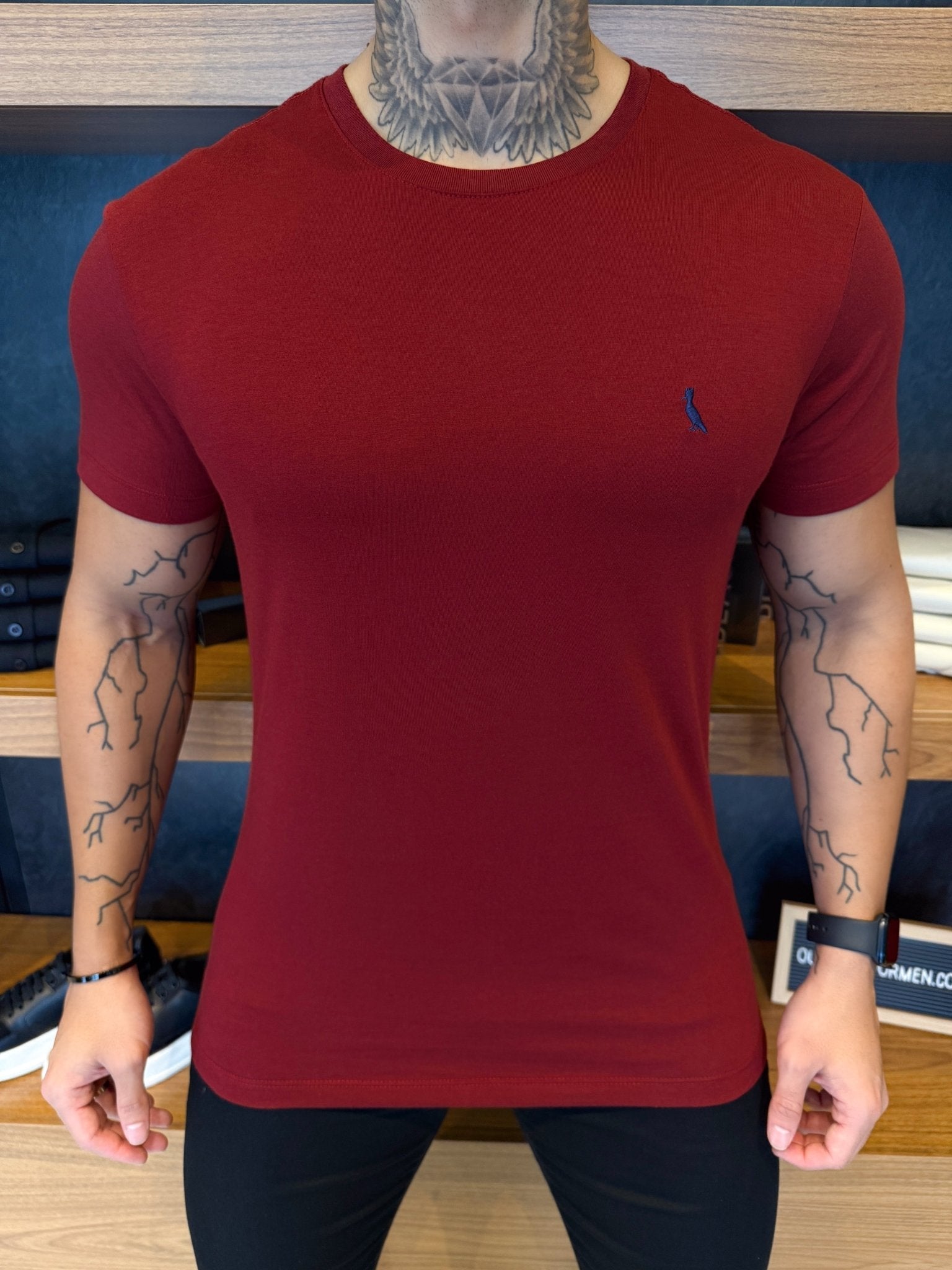 Camiseta Reserva Logo Peito Marinho - Bordô