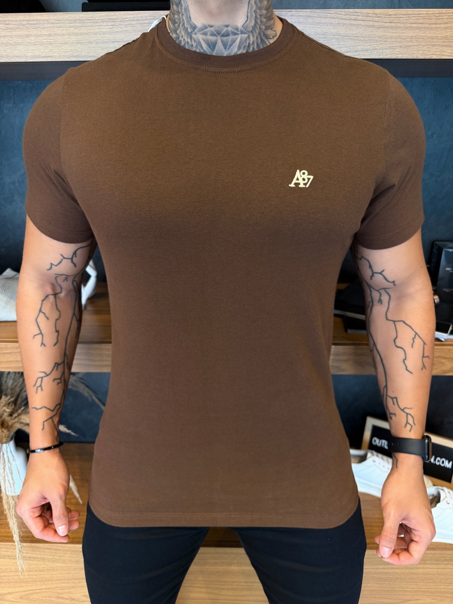 Camiseta Aeropostale Básica - Marrom