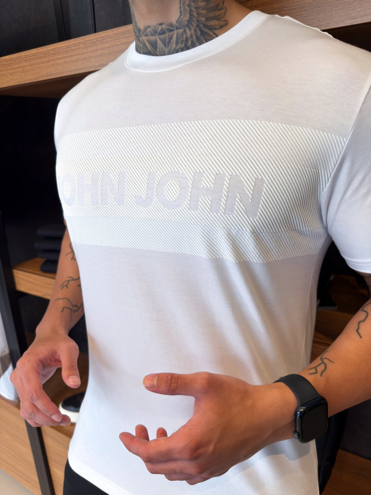 Camiseta John John Pima Estampa Central - Branca