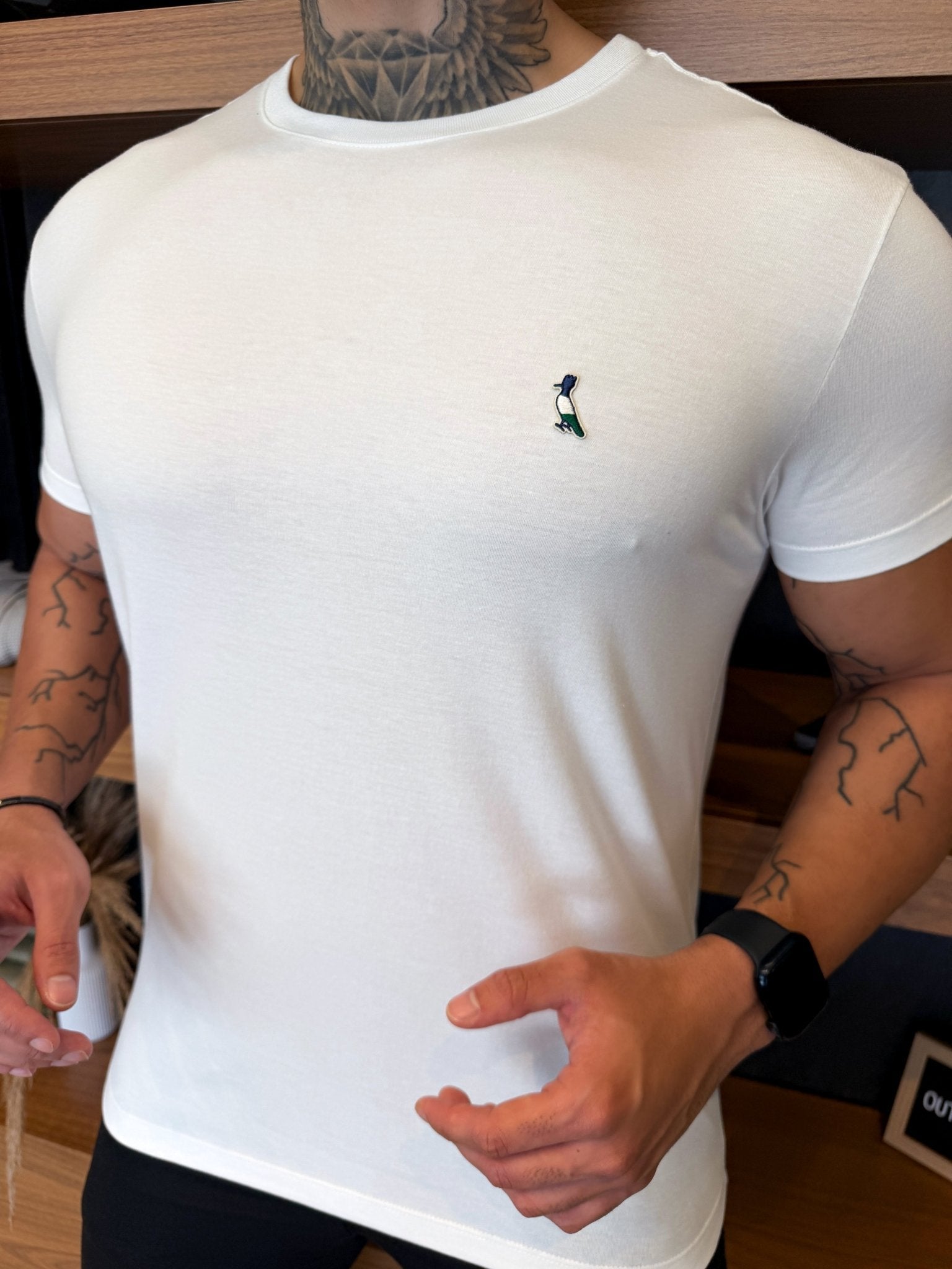 Camiseta Reserva Logo Peito Tricolor - Branca